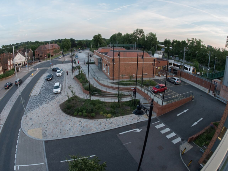 Hatfield Rail Station